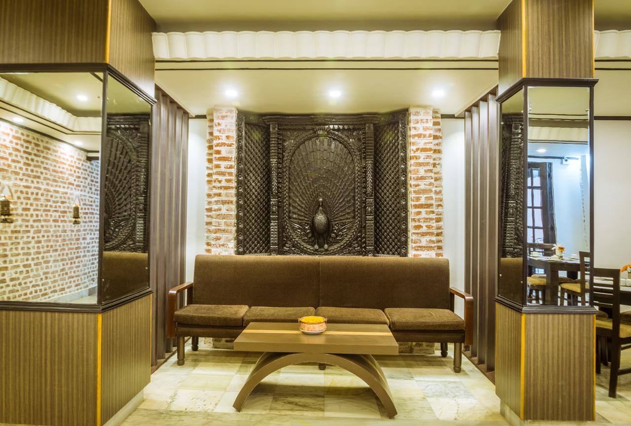 Harati Manor Inn Kathmandu Ngoại thất bức ảnh
