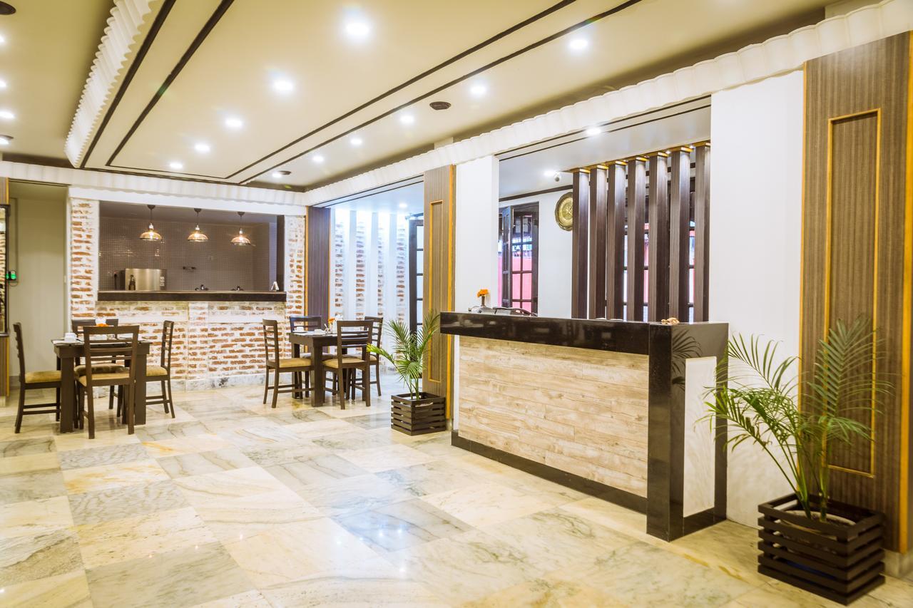 Harati Manor Inn Kathmandu Ngoại thất bức ảnh