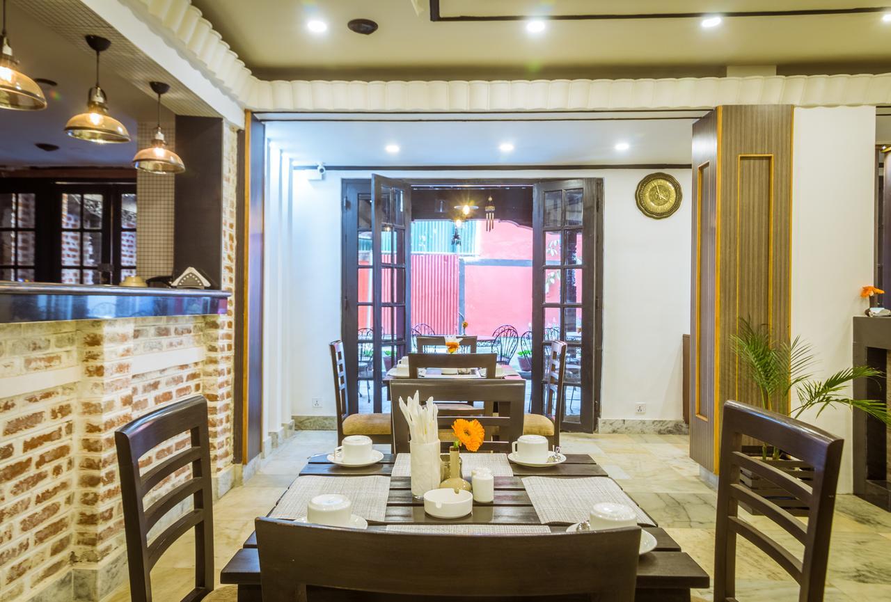 Harati Manor Inn Kathmandu Ngoại thất bức ảnh